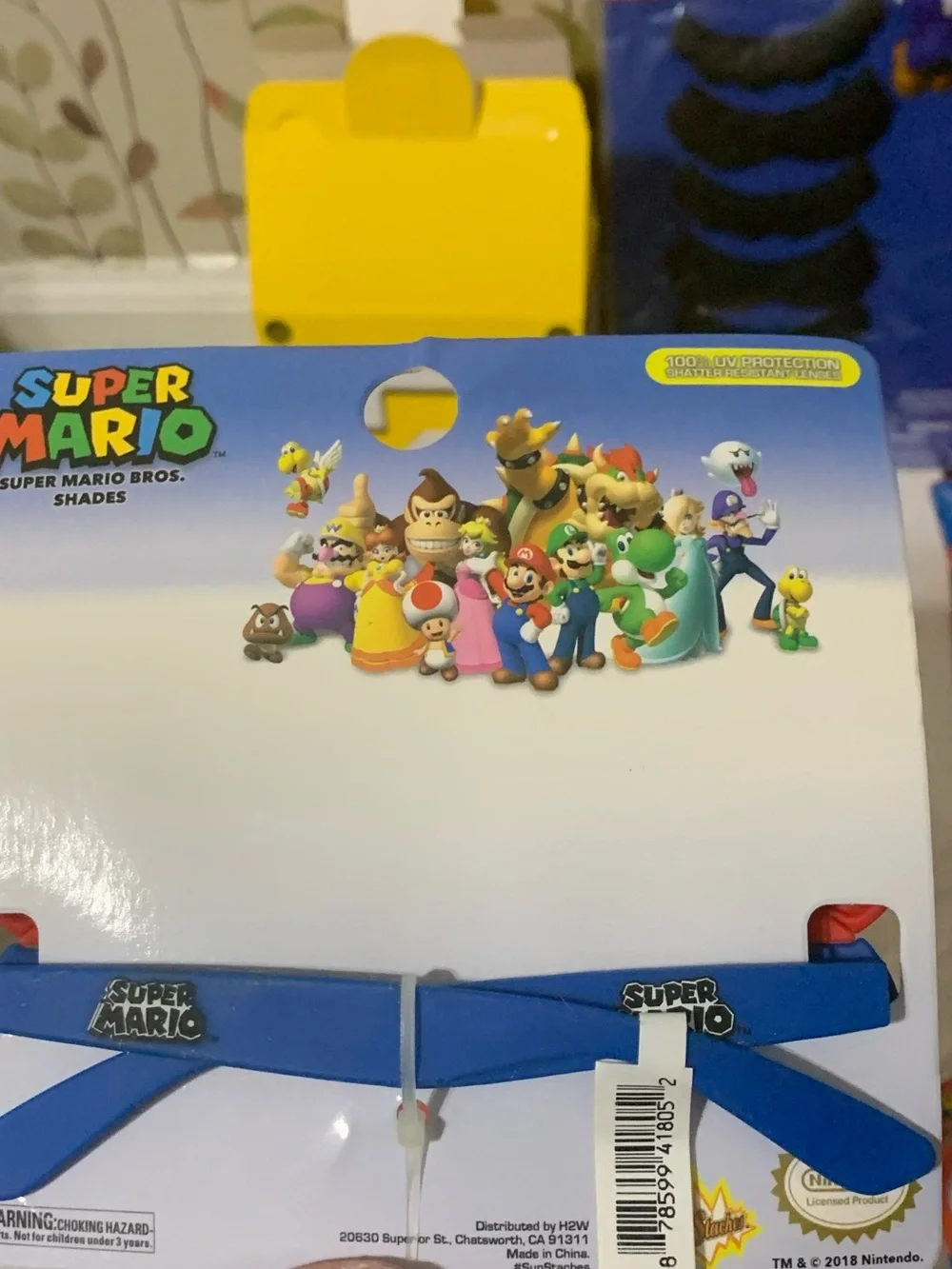 12 Guest Nintendo Super Mario Party Favor Kit Yellow Mystery Box